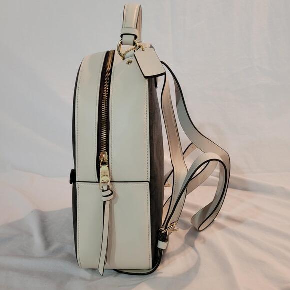 NWOT Coach Jordyn Backpack Signature Canvas/Leather CB871 - Picture 2 of 12